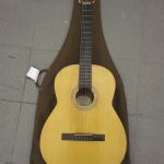 685 3232 Gitarr